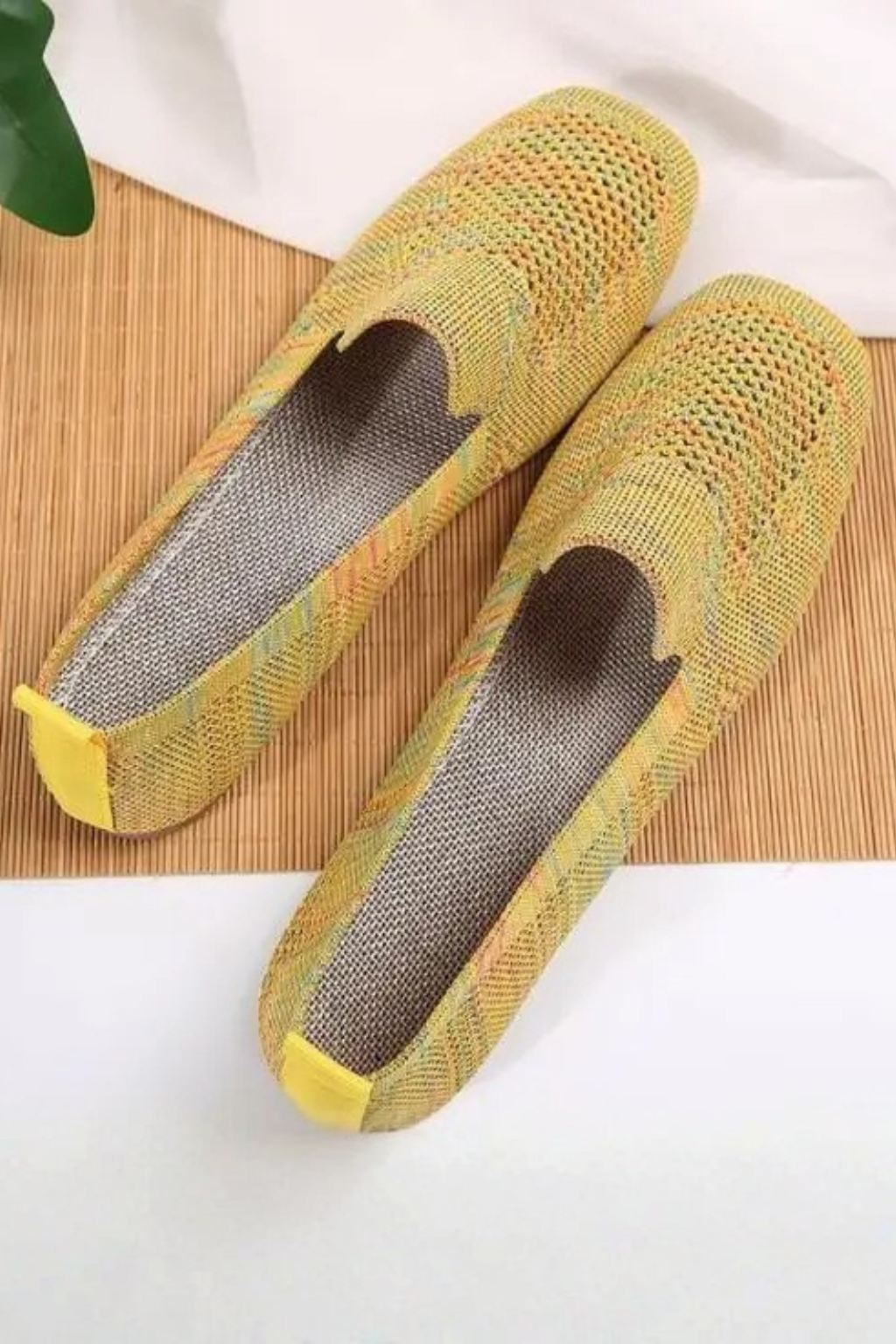 Women's Breathable Knit Mesh Ballet Flats Slip On Shoes