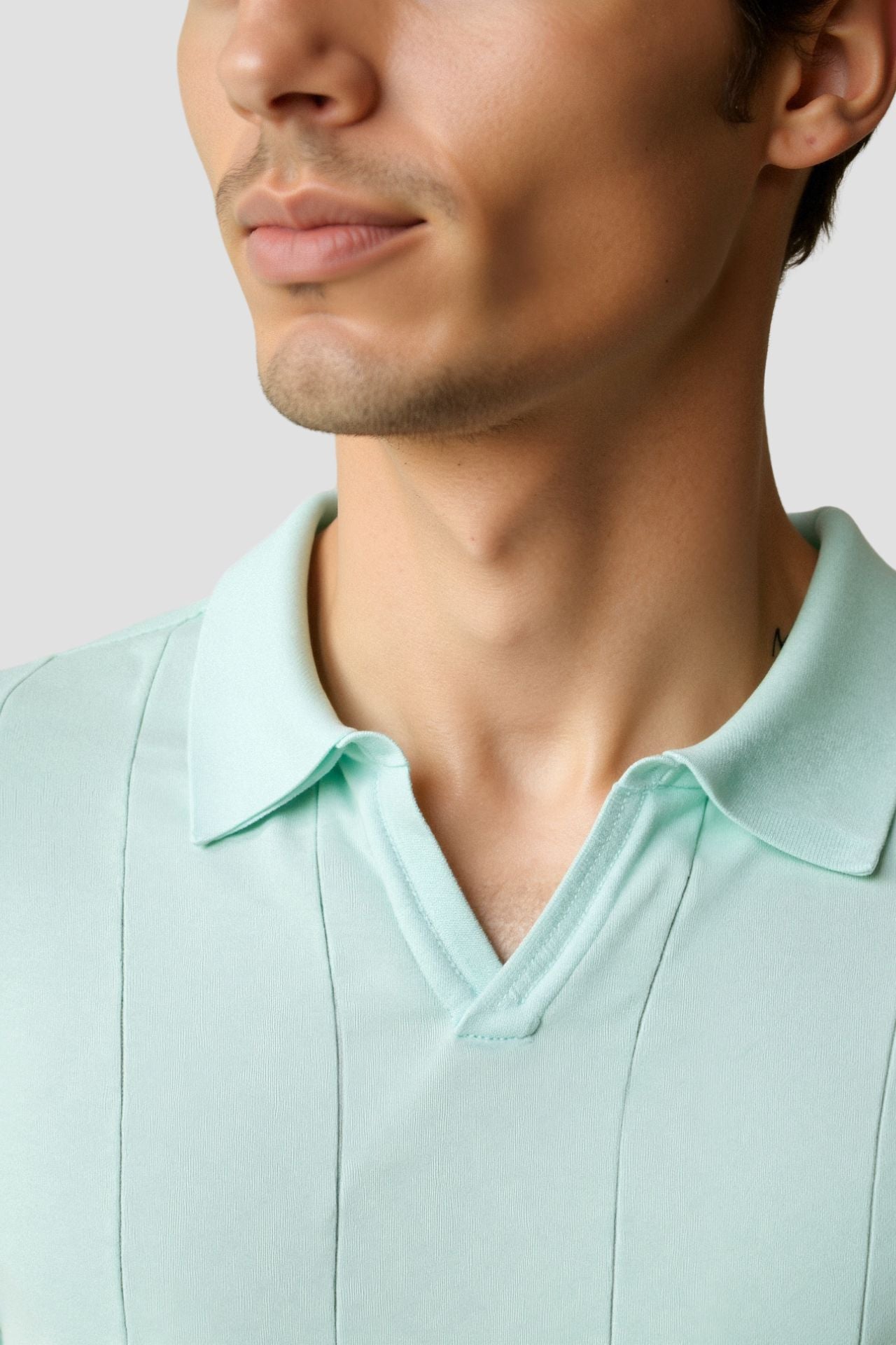 Men's Lightweight Knitted Polo Shirt Retro Design Classic Fit
