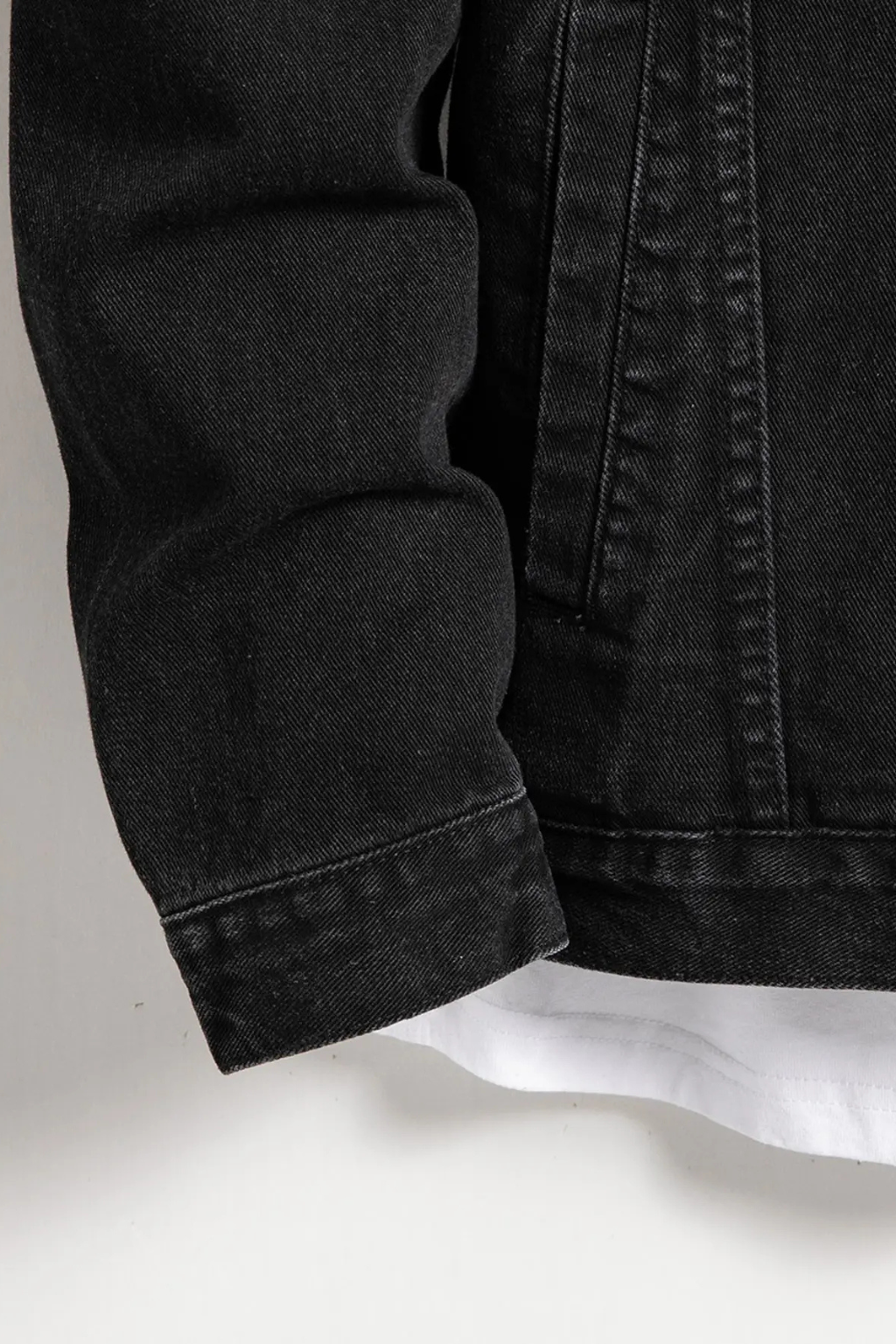 Men’s Denim Jacket Classic Fit Button Front