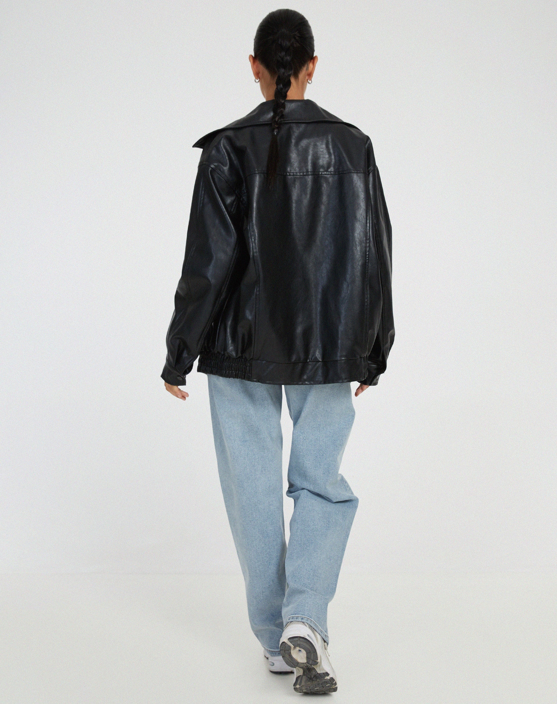 Women’s Premium Vegan Leather Jacket Timeless Oversized Fit
