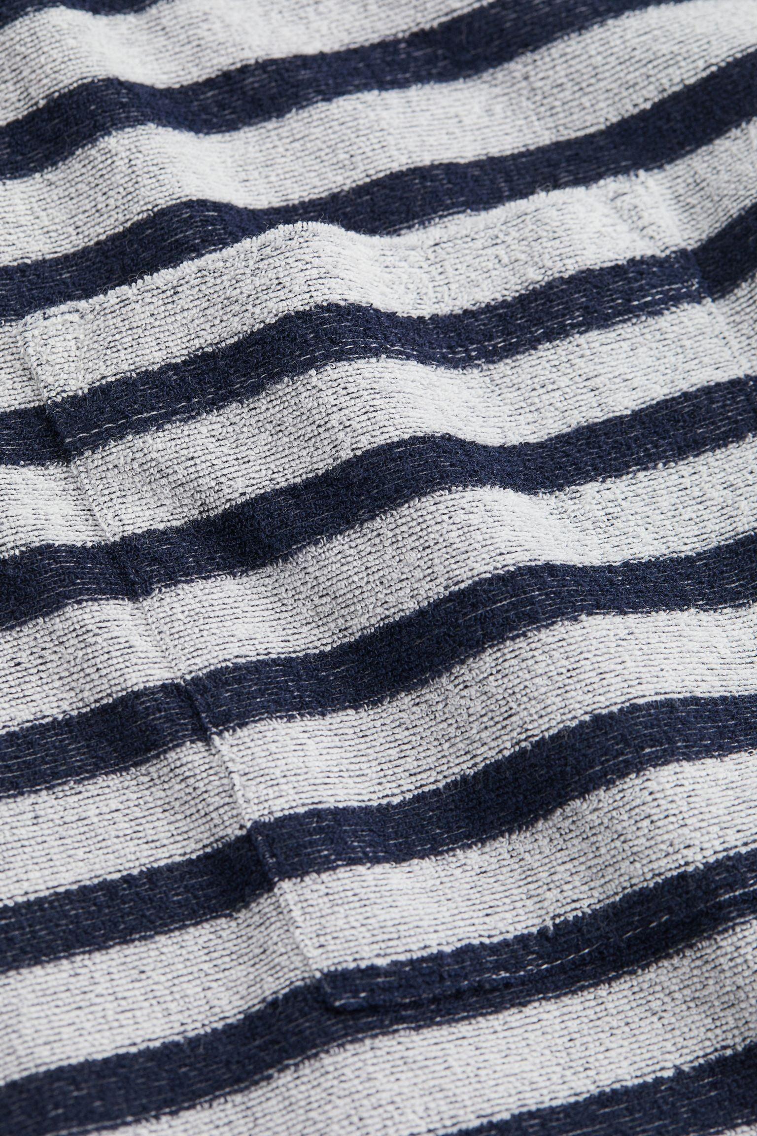 Men's Knitted Polo Shirt Modern Maritime Style Comfortable Fit
