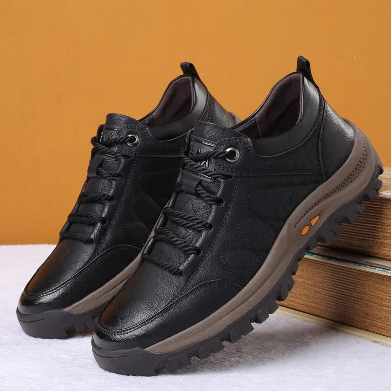 Men's Gripped Sole Lace-Up Walking Shoes Outdoor Footwear